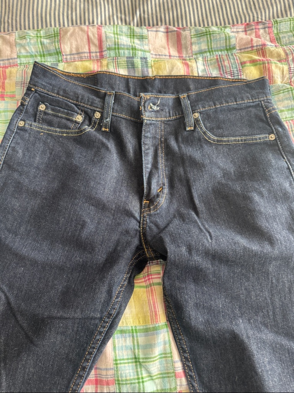 Levi’s Men's Dark Blue Denim Jeans - Classic 513 Straight Fit 30/30